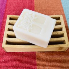 Házi készítésű shea vajas szappanok Házi készítésű shea vajas szappanok